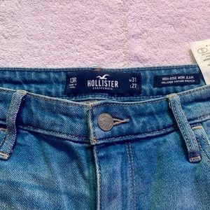 HOLLISTER MOM JEANS